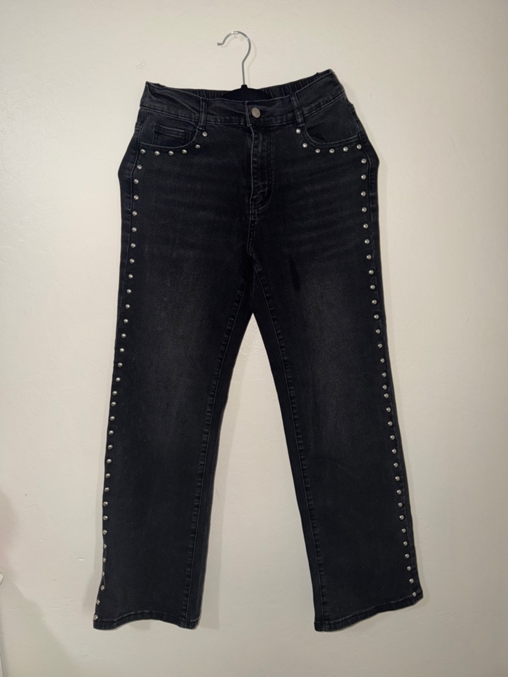 High-Rise Black Stud Detail Women's Jeans - Picture 3 of 7